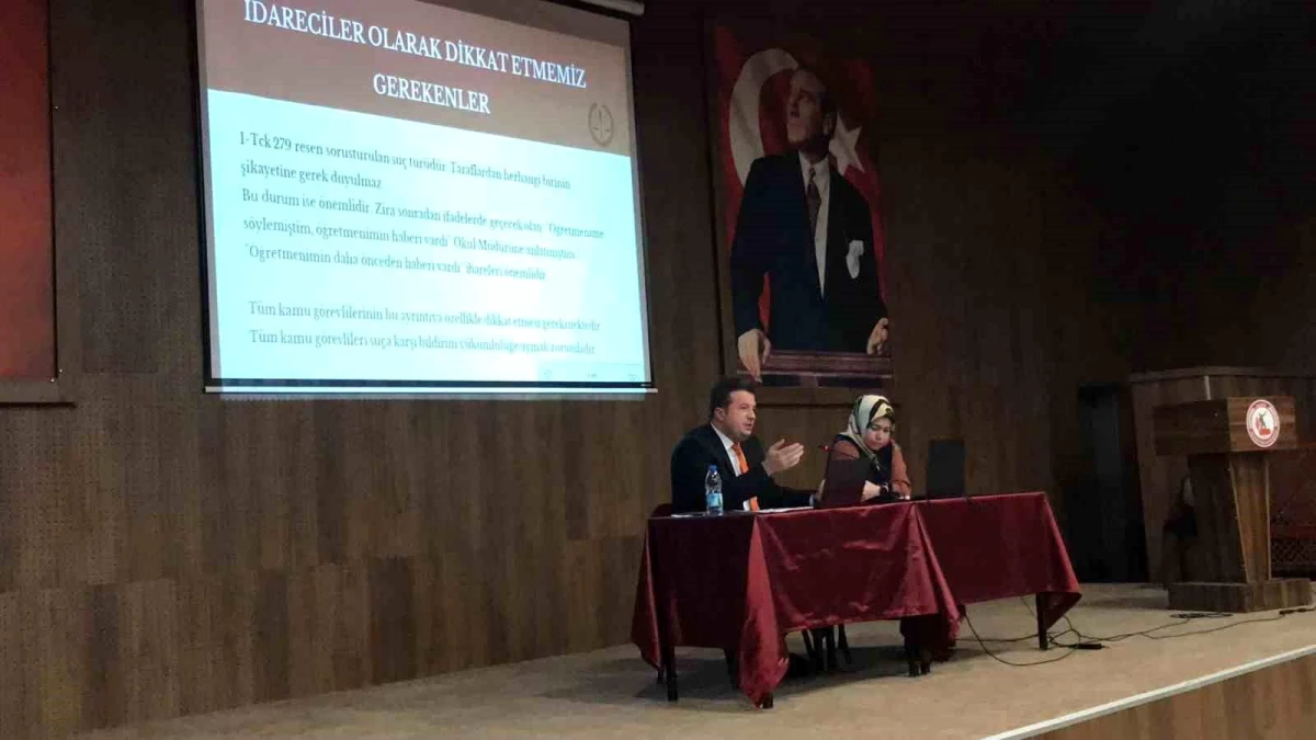 Kütahya’da okul yöneticilerine suç bildirme ve cinsel istismar konulu konferans düzenlendi